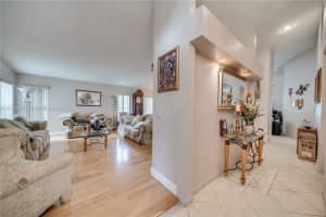 9451 Encino St, Miramar, FL 33025, Sold 01/26/22
