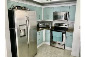 7270 SW 88th St b401, Kendall, FL 33156, Sold 05/04/22