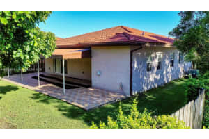 14621 SW 183rd Terrace, Miami, FL 33177, Sold 01/25/22