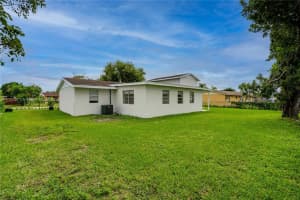 588 SW 16th Terrace, Homestead, FL 33030, Sold 01/07/22