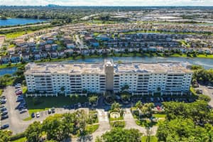 800 NE 195th St, Miami, FL 33179, Sold 02/04/22