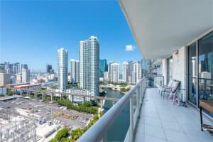 Latitude on the River, 185 SW 7th St, Miami, FL 33130, Sold 01/24/22