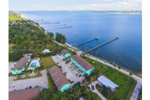 13525 S Indian River Dr, Jensen Beach, FL 34957, Sold 12/17/21