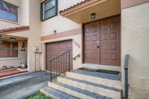 11236 SW 11 St, Pembroke Pines, FL 33025, Sold 12/16/21