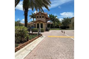 10330 NW 30th Terrace, Doral, FL 33172, Sold 12/20/21