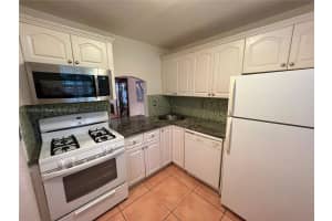 8600 SW 67th Ave, Coral Gables, FL 33143, Sold 02/03/22