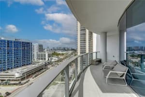 17475 Collins Ave, Sunny Isles Beach, FL 33160, Sold 02/11/22