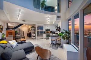 60 SW 13th St, Miami, FL 33130, Sold 01/13/22