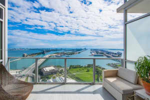 1100 Biscayne Blvd, Miami, FL 33132, Sold 01/14/22
