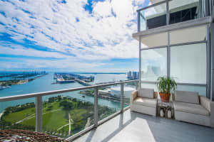 1100 Biscayne Blvd, Miami, FL 33132, Sold 01/14/22