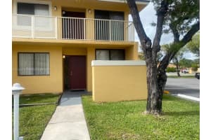 470 NW 214th St, Miami, FL 33169, Sold 12/16/21