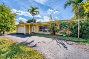6900 NW 84th St, Tamarac, FL 33321, Sold 02/14/22