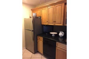 8600 SW 67th Ave, Coral Gables, FL 33143, Sold 01/20/22