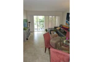 7737 N Kendall Dr C303, Miami, FL 33156, Sold 01/20/22