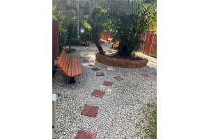 9972 N Kendall Dr, Miami, FL 33176, Sold 03/24/22