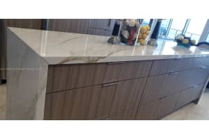 3101 S Ocean Dr, Hallandale Beach, FL 33009, Sold 03/02/22