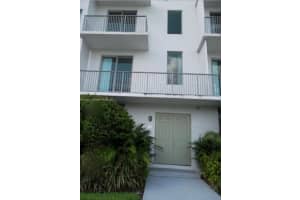 2150 Van Buren St, Hollywood, FL 33020, Sold 04/18/22