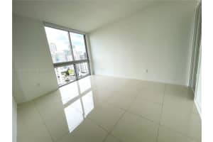 1010 SW 2nd Ave, Miami, FL 33130, Sold 01/13/22