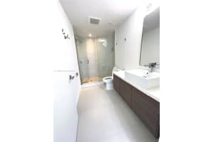 1010 SW 2nd Ave, Miami, FL 33130, Sold 01/13/22