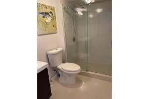 5701 Collins Ave, Miami Beach, FL 33140, Sold 01/28/22