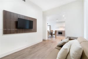 777 N Ocean Dr n327, Hollywood, FL 33019, Sold 03/22/22