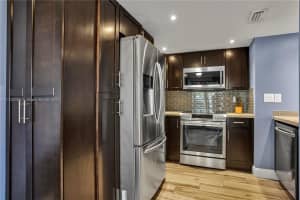 4555 SW 68th Ct Cir, Miami, FL 33155, Sold 01/06/22