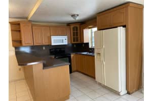 1221 SW 122nd Ave, Miami, FL 33184, Sold 01/28/22