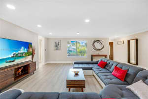 5740 NE 19th Ave, Fort Lauderdale, FL 33308, - MLS#A11125503
