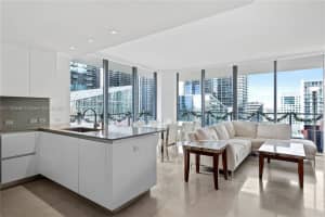 68 SE 6th St, Miami, FL 33131, Sold 08/02/22