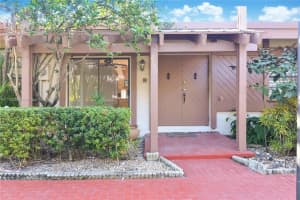 2753 Parkview Dr S, Hallandale Beach, FL 33009, Sold 01/07/22