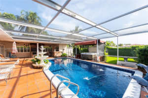 8015 Noremac Ave, Miami Beach, FL 33141, Sold 01/18/22