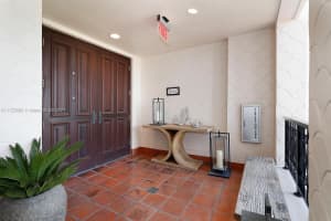 5132 Fisher Island Dr, Miami Beach, FL 33109, Sold 05/02/22