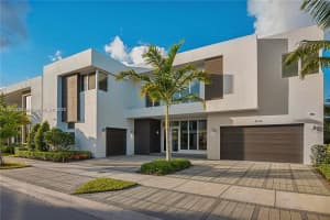 10261 NW 74th Terrace, Doral, FL 33178, Sold 01/12/22
