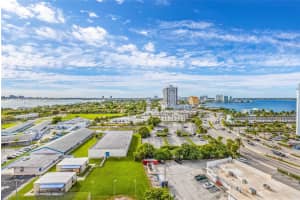 7601 E Treasure Dr APT 1502, North Bay Village, FL 33141, Sold 01/31/22