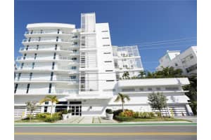 9821 E Bay Harbor Dr, Bay Harbor Islands, FL 33154, Sold 04/11/22