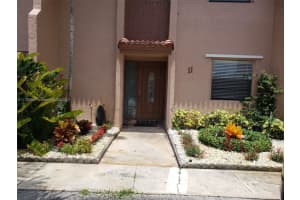 11 Toledo Ct, Davie, FL 33324, Sold 12/28/21