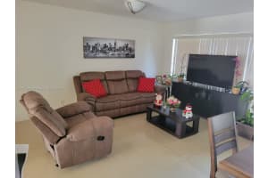 11 Toledo Ct, Davie, FL 33324, Sold 12/28/21