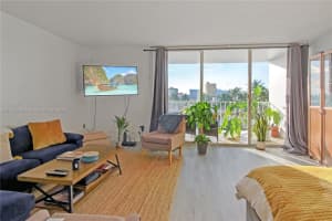 1865 79th Street Causeway #5l, North Bay Village, FL 33141, Sold 01/24/22