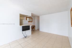 335 Collins Ave, Miami Beach, FL 33139, Sold 01/07/22