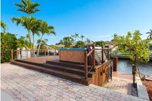 5830 NE 14th Rd, Fort Lauderdale, FL 33334, Sold 05/25/22