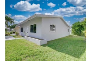 5705 NW 84th Terrace, Tamarac, FL 33321, Sold 04/04/22