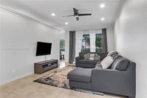 81 Nottingham Pl, Boynton Beach, FL 33426, Sold 12/30/21