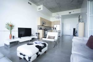 2001 Meridian Ave PH 05, Miami Beach, FL 33139, Sold 01/06/22