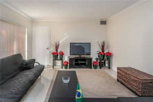 11927 SW 9th Manor, Davie, FL 33325, Sold 02/08/22