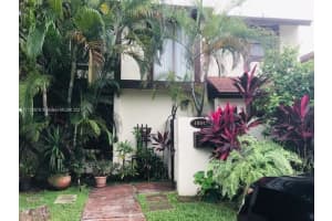 10042 NW 4th Ln, Miami, FL 33172, Sold 07/22/22