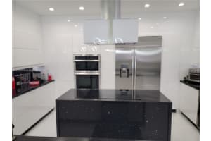 9804 NW 87th Terrace, Doral, FL 33178, Sold 03/01/22