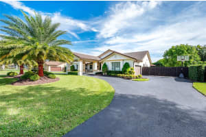 7355 SW 118th Ct, Miami, FL 33183, Sold 01/06/22