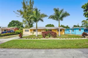 461 NW 42nd St, Pompano Beach, FL 33064, Sold 01/11/22