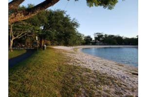 18995 NW 62nd Ave, Miami Gardens, FL 33015, Sold 02/17/22