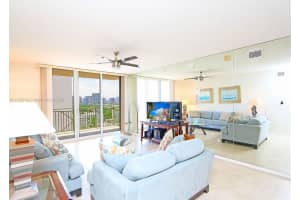 2080 S Ocean Dr, Hallandale Beach, FL 33009, Sold 01/05/22